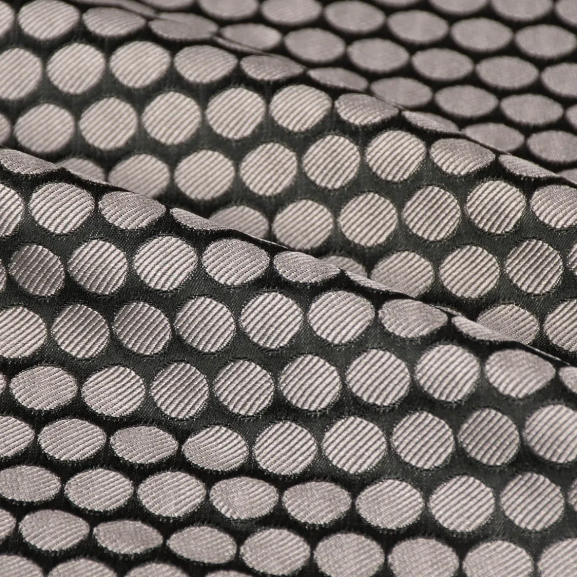 SCHÖNER LEBEN. Kissenhülle Jacquard Punkte schwarz silbergrau verschiedene Größen