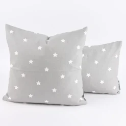 SCHÖNER LEBEN. Kissenhülle Twinkle Sterne grau weiß 30x50cm