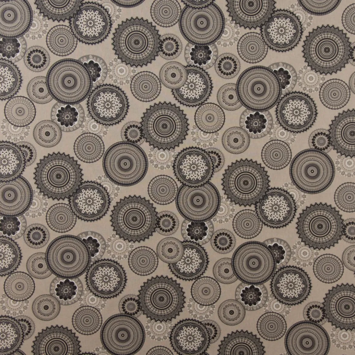 SCHÖNER LEBEN. Tischdecke Mandalas natur grau verschiedene Größen