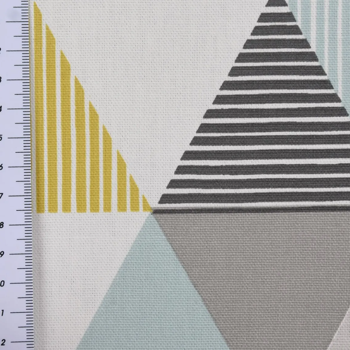 SCHÖNER LEBEN. Tischläufer STUDIO G Brio Dreiecke Mineral mint grün grau 40x160cm