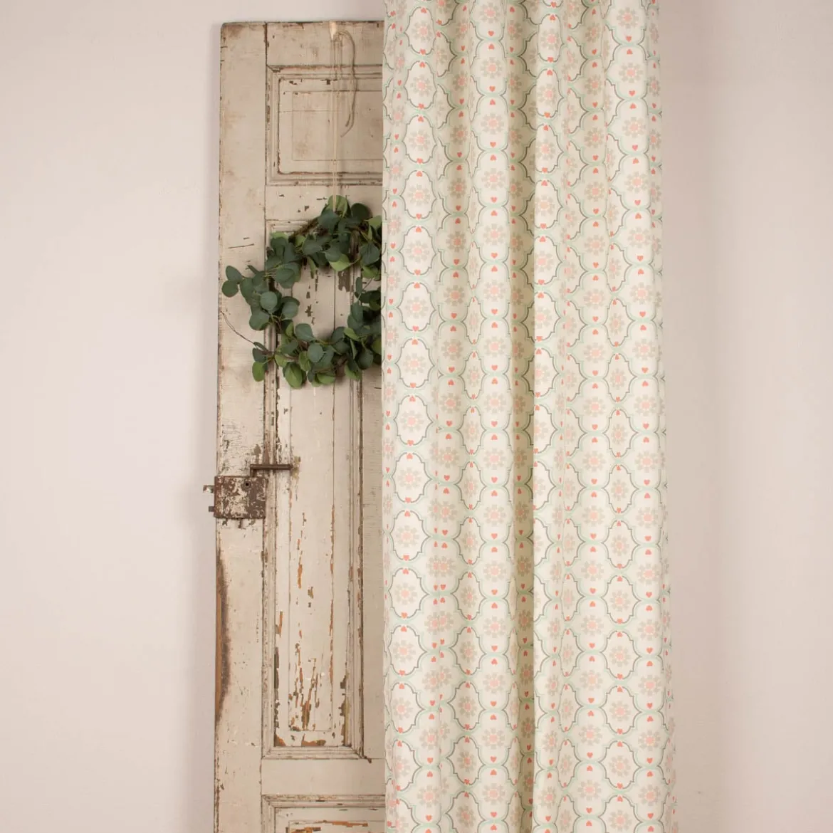 Ösengardine Hanna aus Baumwolle Ornamente weiß mint grau 140x245cm