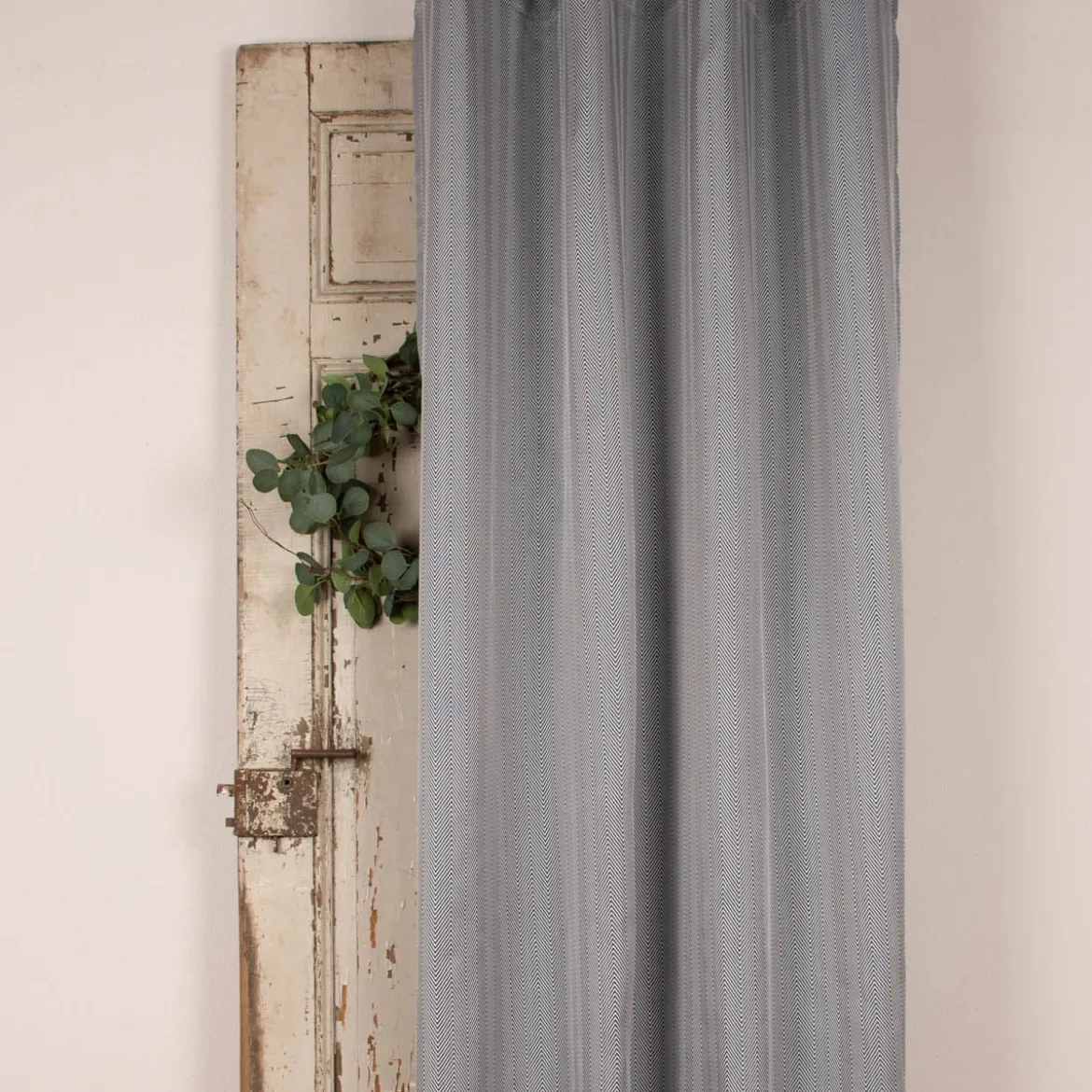 Ösengardine Zita Zickzack dunkelblau hellgrau 140x245cm