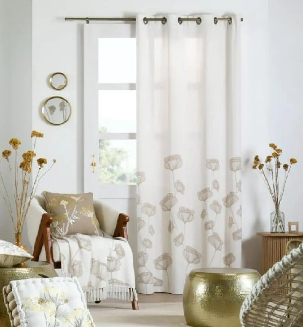 Ösenvorhang Oriana 140x260cm wollweiß natur Blumen – recycelte Garne