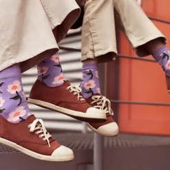 Socken Blumen lila rosa Größe 31-34