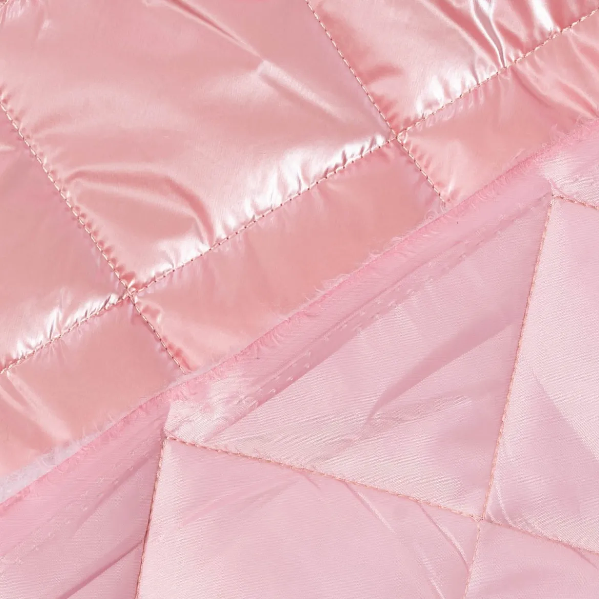 Steppstoff Bekleidungsstoff Stepped Shine Rauten rosa 1,40m Breite