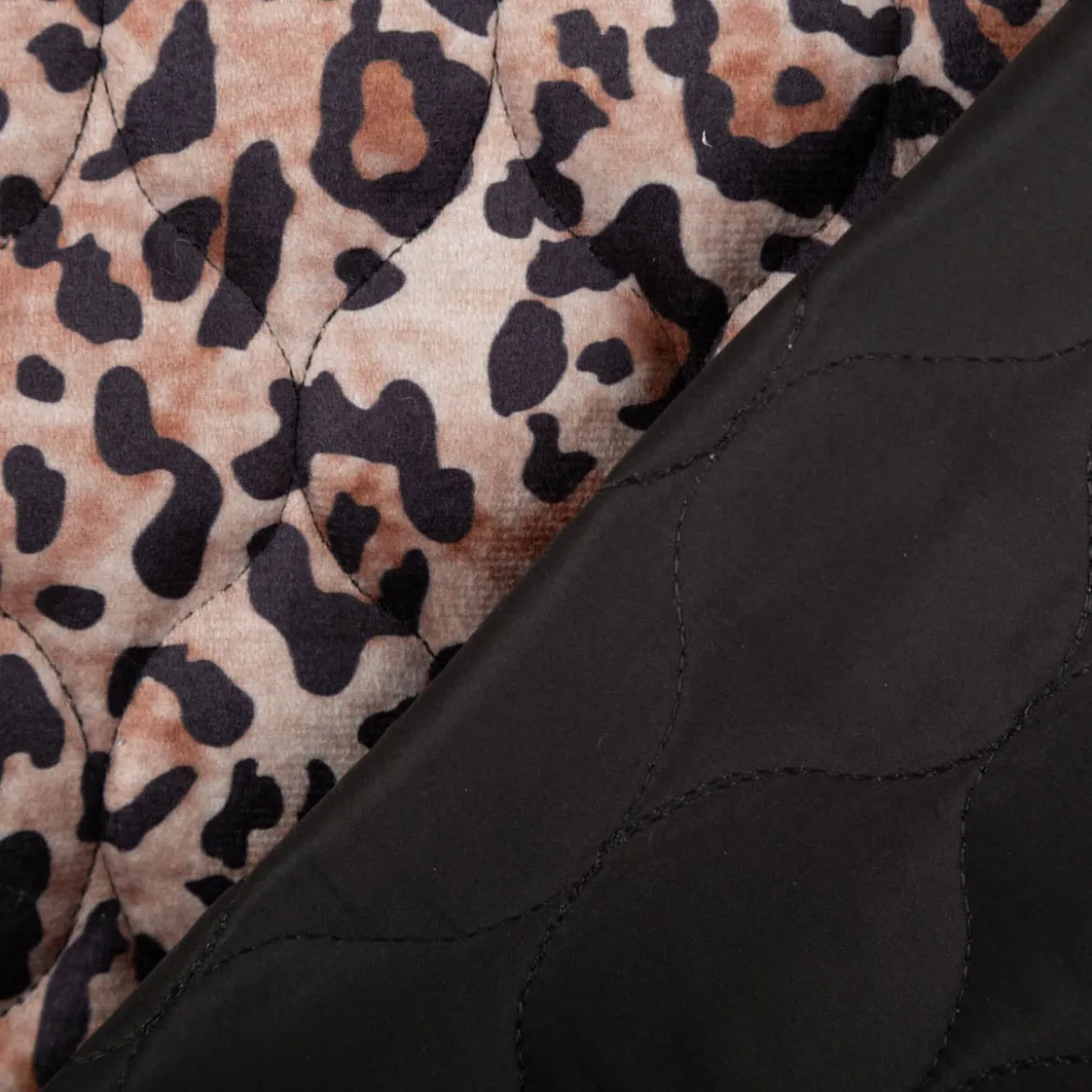Steppstoff Jackenstoff Velvet Digital Animal Skin Leo braun 1,35m Breite