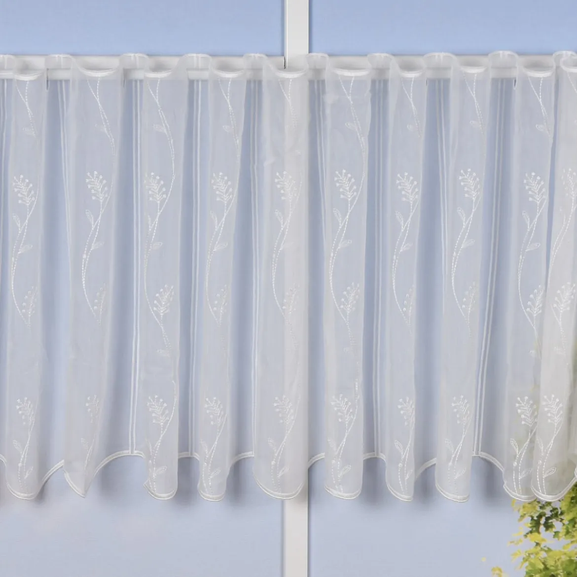 Stickerei-Panneaux Bistrogardine Scheibengardine transparent und nähfrei mit Stickerei Blütenranken ecru 45cm Höhe