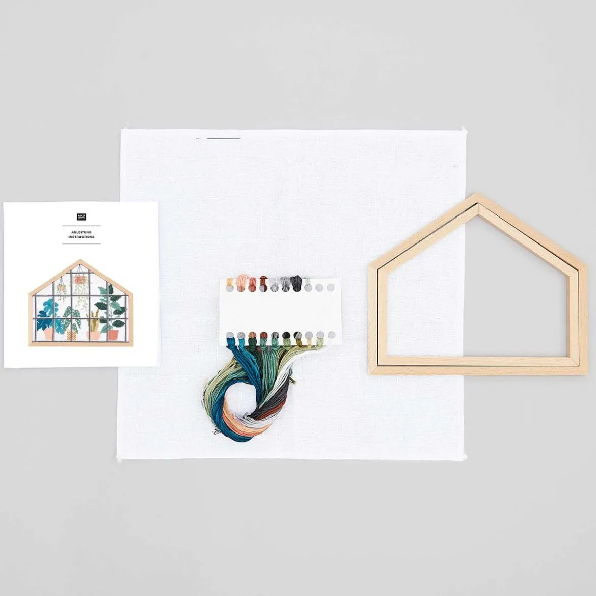 Stickpackung gezählter Kreuzstich Urban Jungle mehrfarbig 20x16,5cm von Rico Design
