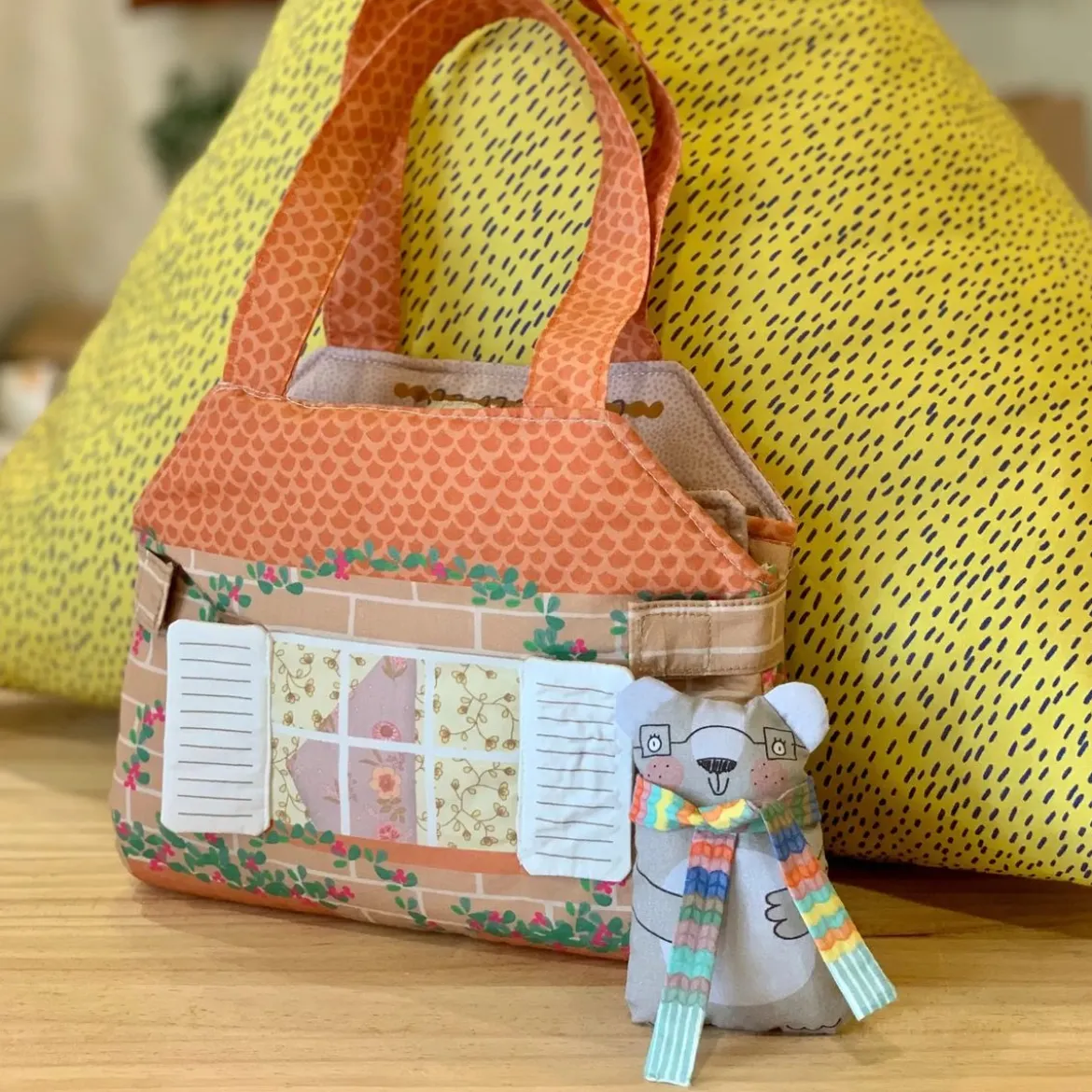 Stoffpanel Babú's House Puppenhaus Tasche Nähpanel bunt zum Selbernähen