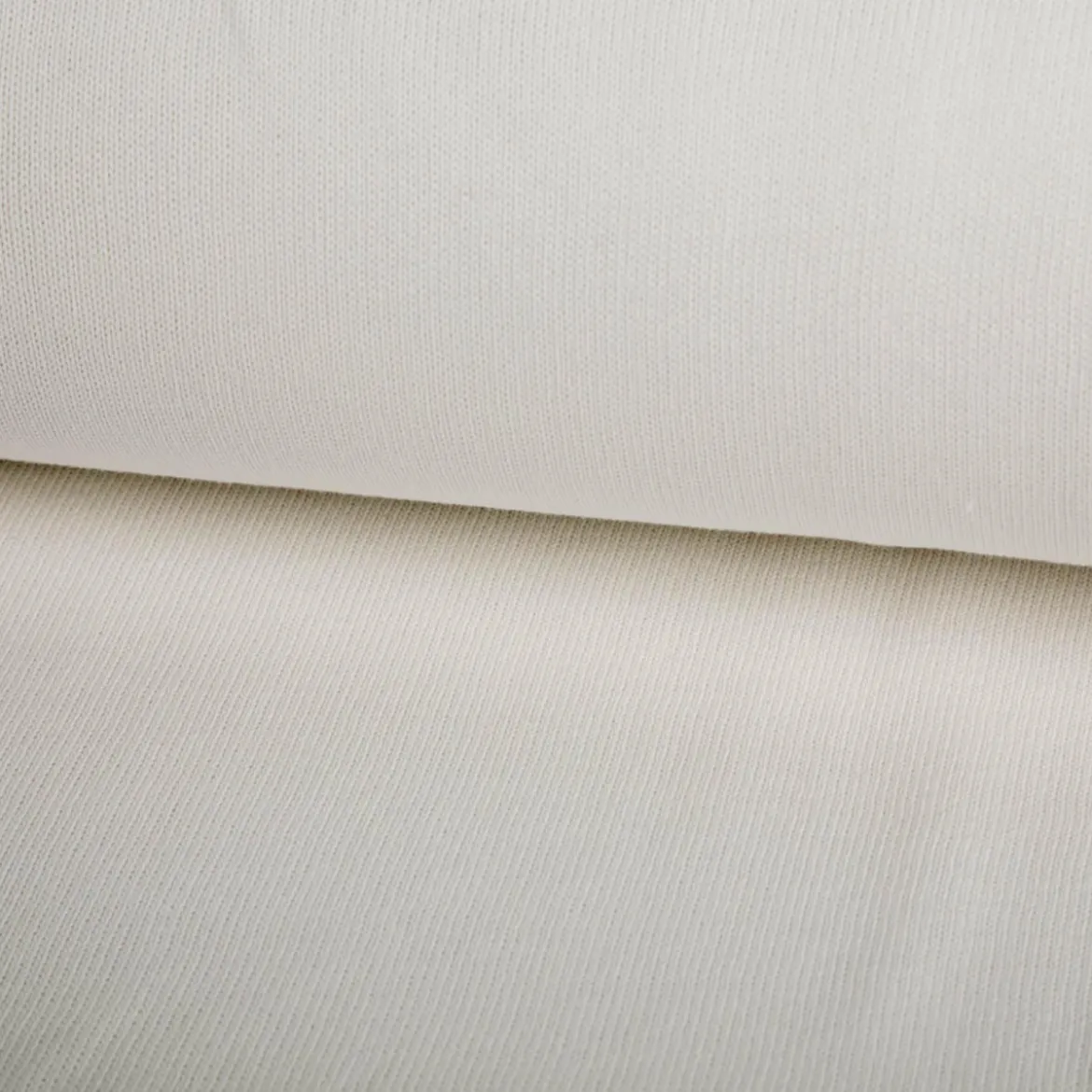 Strickstoff aus 100% Baumwolle in Wollweiß 135cm Breite