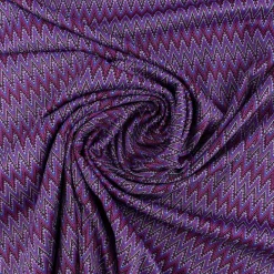 Strickstoff Jacquard Chevron ZickZack fein violett rosa 1,48m Breite
