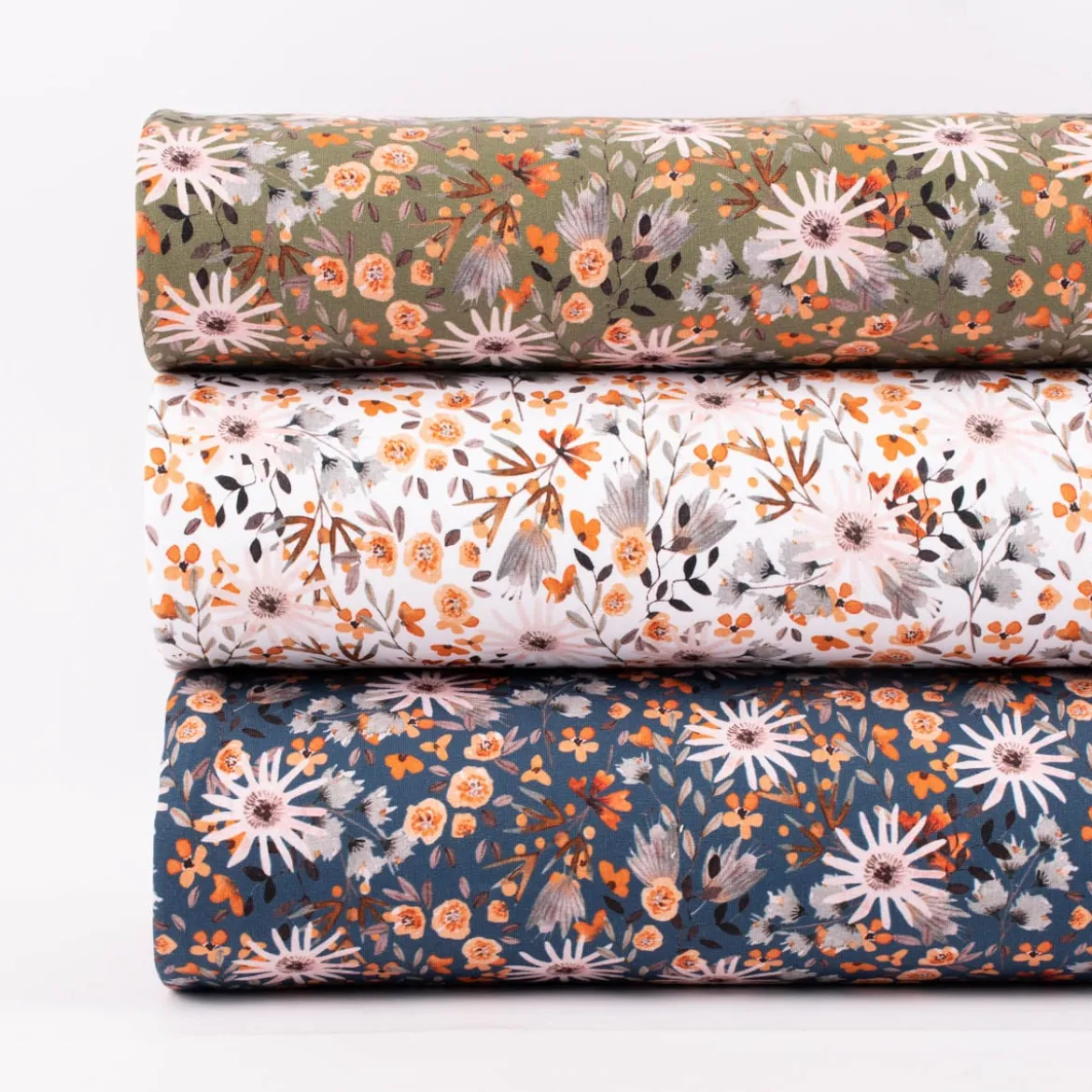 Sweatstoff Digitaldruck Aquarell Blumen Blätter khaki orange rosa 1,45m Breite