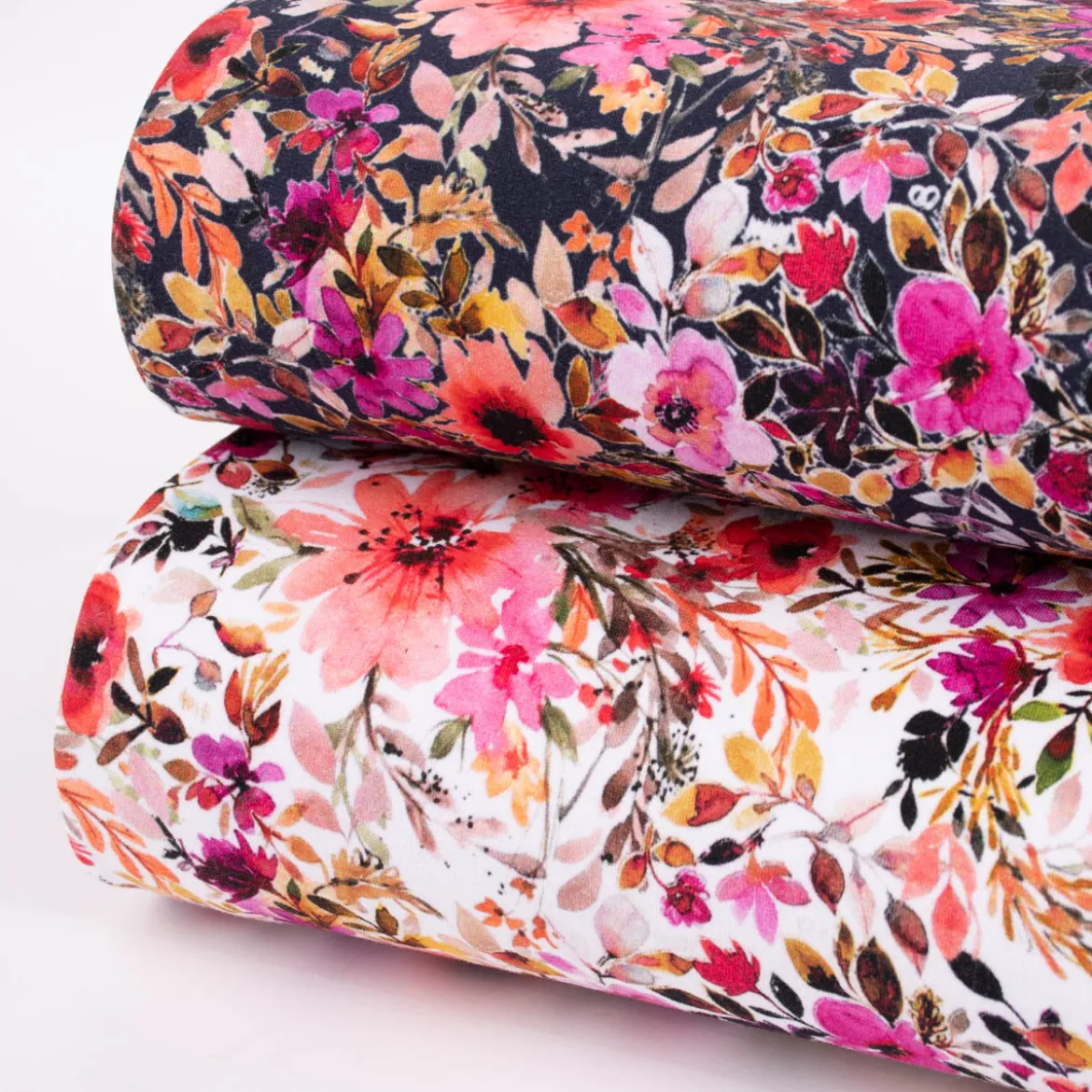 Sweatstoff Digitaldruck Blumen Blätter weiß bunt 1,45m Breite