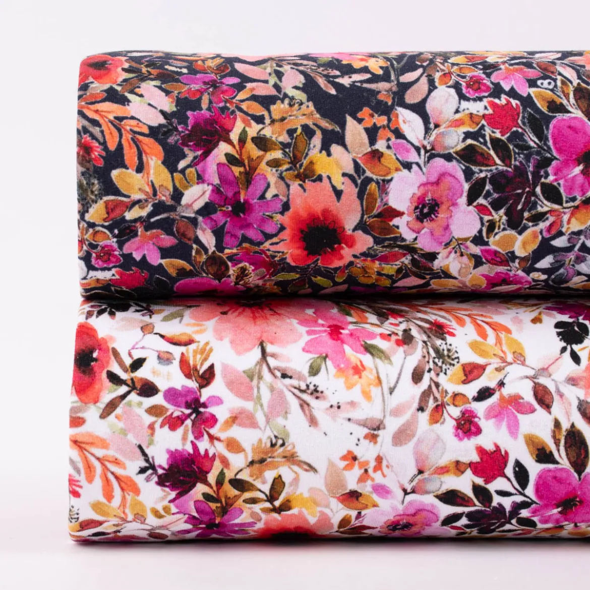 Sweatstoff Digitaldruck Blumen Blätter weiß bunt 1,45m Breite