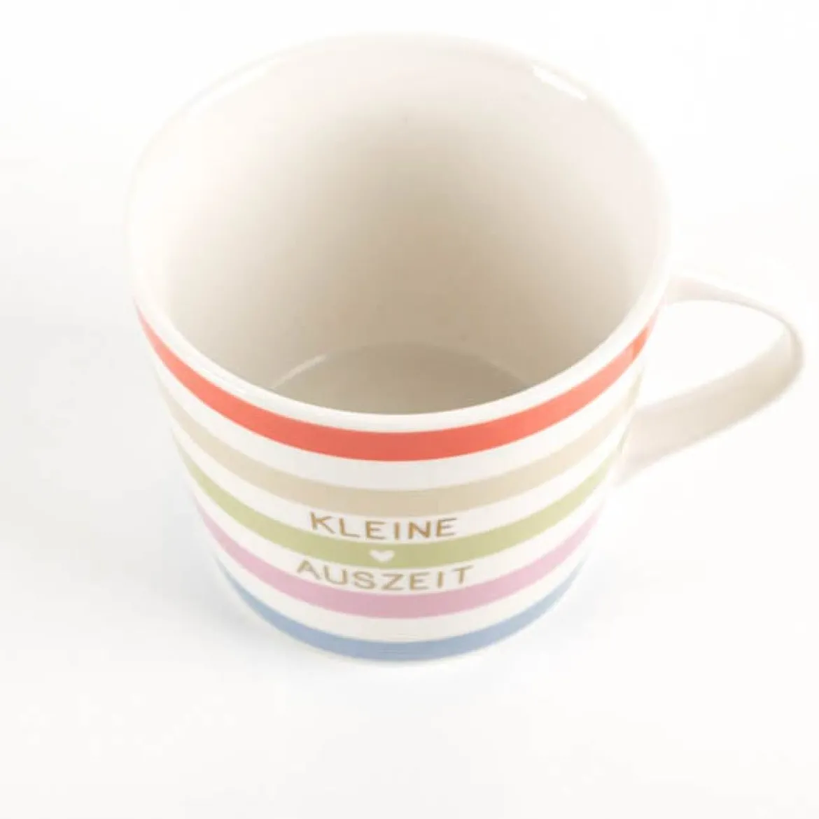 Tasse mit Goldveredelung "Kleine Auszeit" mit bunten Streifen 420ml von Grafik Werkstatt