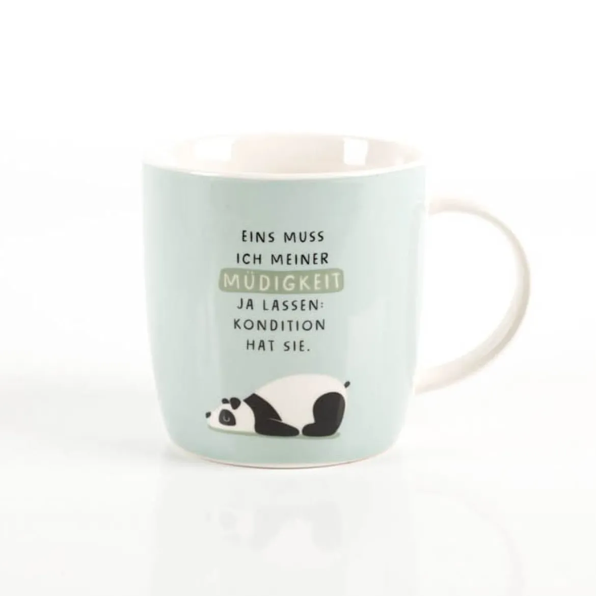Tasse "Müdigkeit..." Panda aus Porzellan 300ml von Grafik Werkstatt