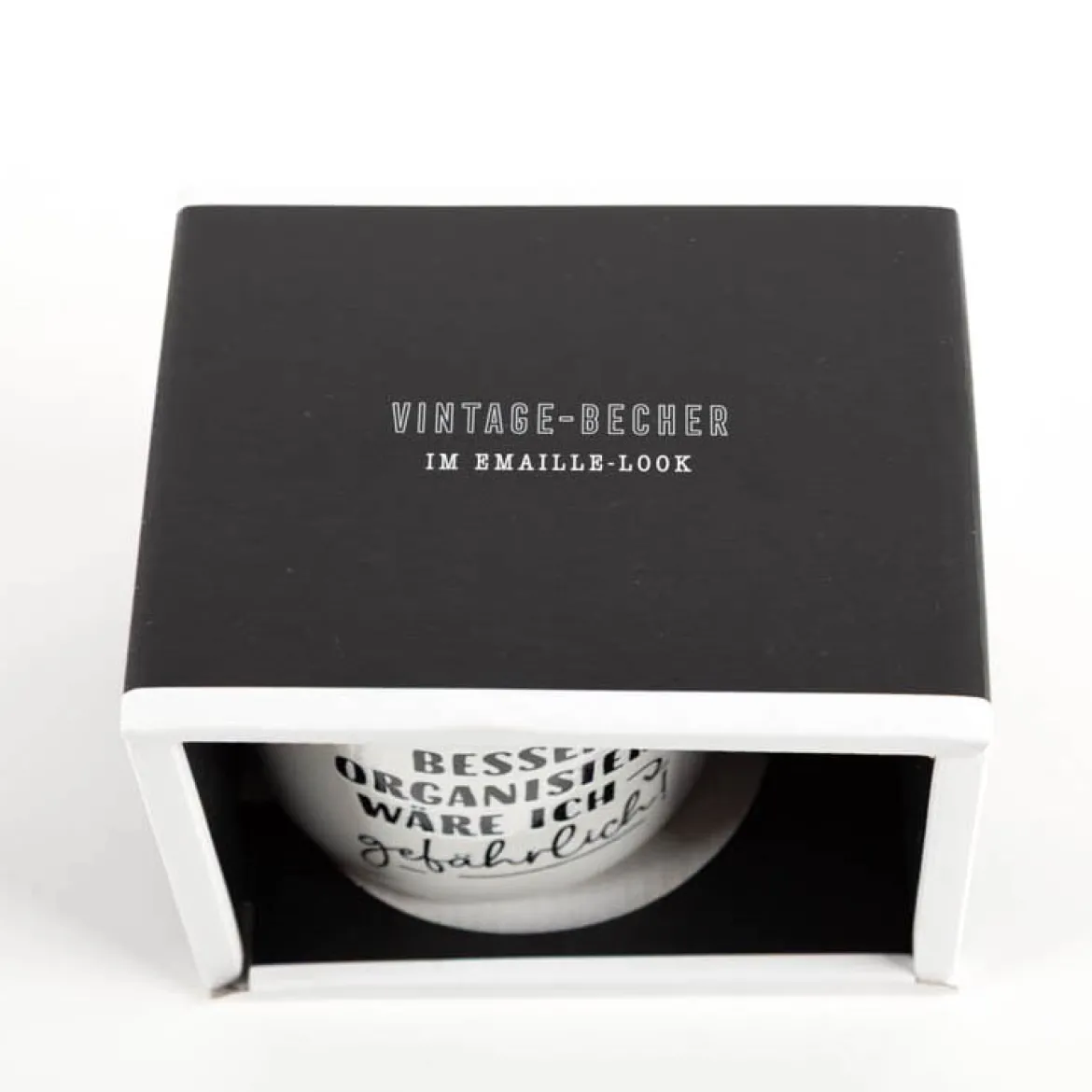 Tasse Vintage "Besser organisiert..." Keramik im Emaille-Look 400ml von Grafik Werkstatt