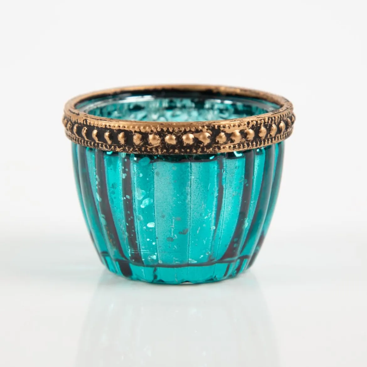 Teelicht mit Metallrand gerillt in vier Farben 4,5x6cm von Werner Voß