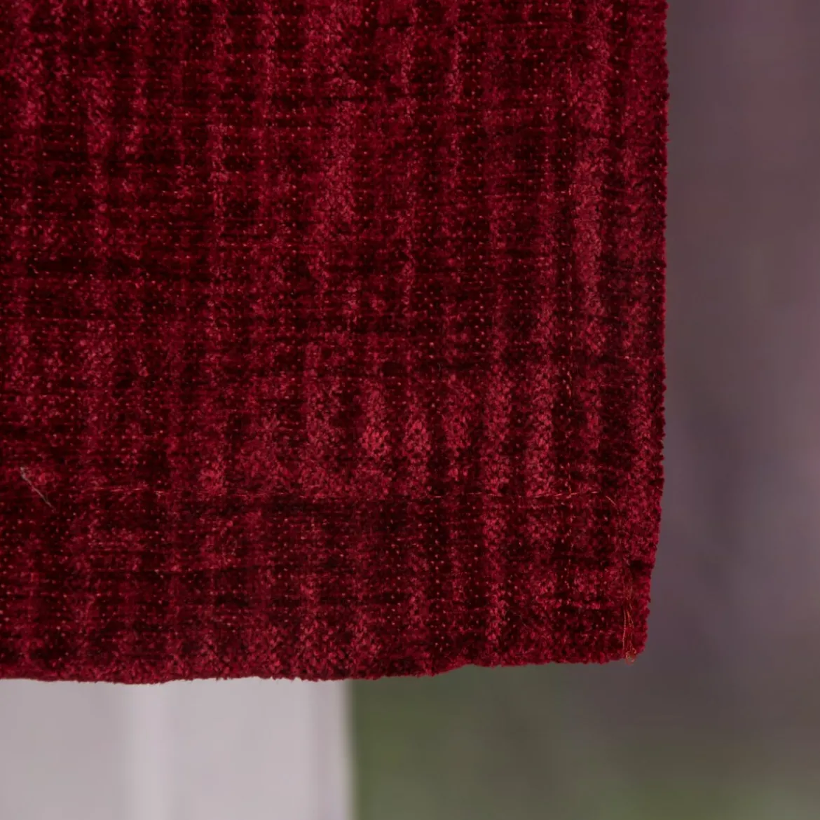 Thermo Chenille Fertigvorhang Kälteschutz Schallschutz Verdunkelung rot 145x245cm