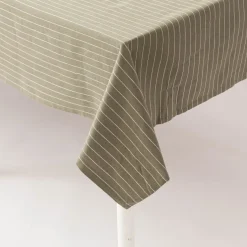 Tischdecke aus Baumwolle gestreift olivgrün weiß 140x300cm von Linen & More