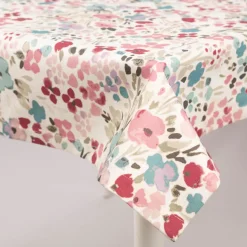 Tischdecke aus Baumwolle mit Aquarell Blüten weiß rosa blauvon SCHÖNER LEBEN. – handgenäht & auf Maß
