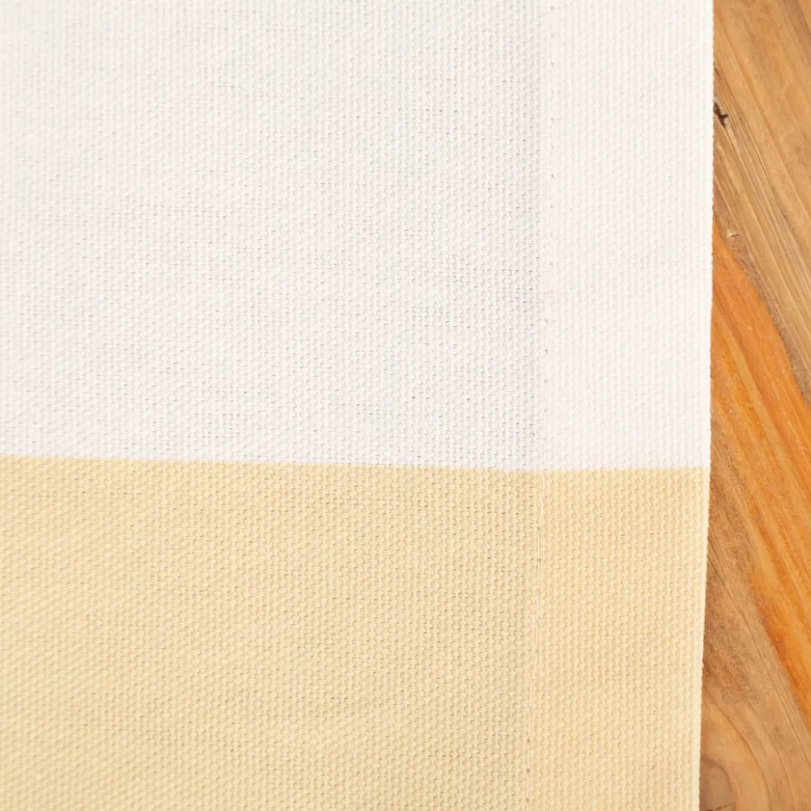 Tischdecke aus Baumwolle mit Streifen Vanille Ecru von SCHÖNER LEBEN. – handgenäht & auf Maß