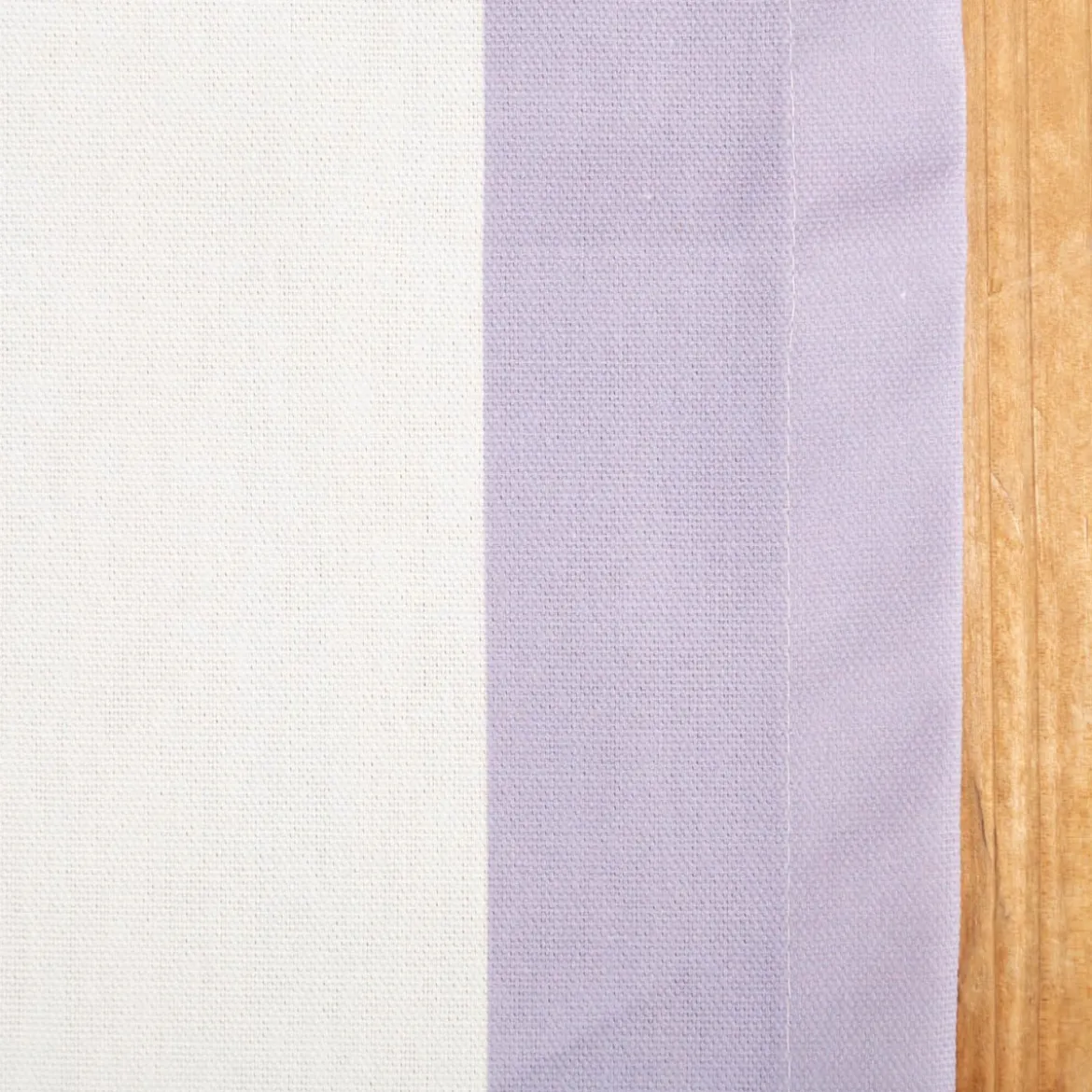 Tischdecke aus Baumwolle mit Streifen Flieder Ecru von SCHÖNER LEBEN. – handgenäht & auf Maß