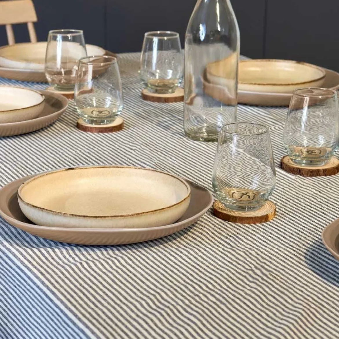 Tischdecke Gastro aus Baumwolle mit Fransenrand Streifen dunkelblau beige 140x180cm