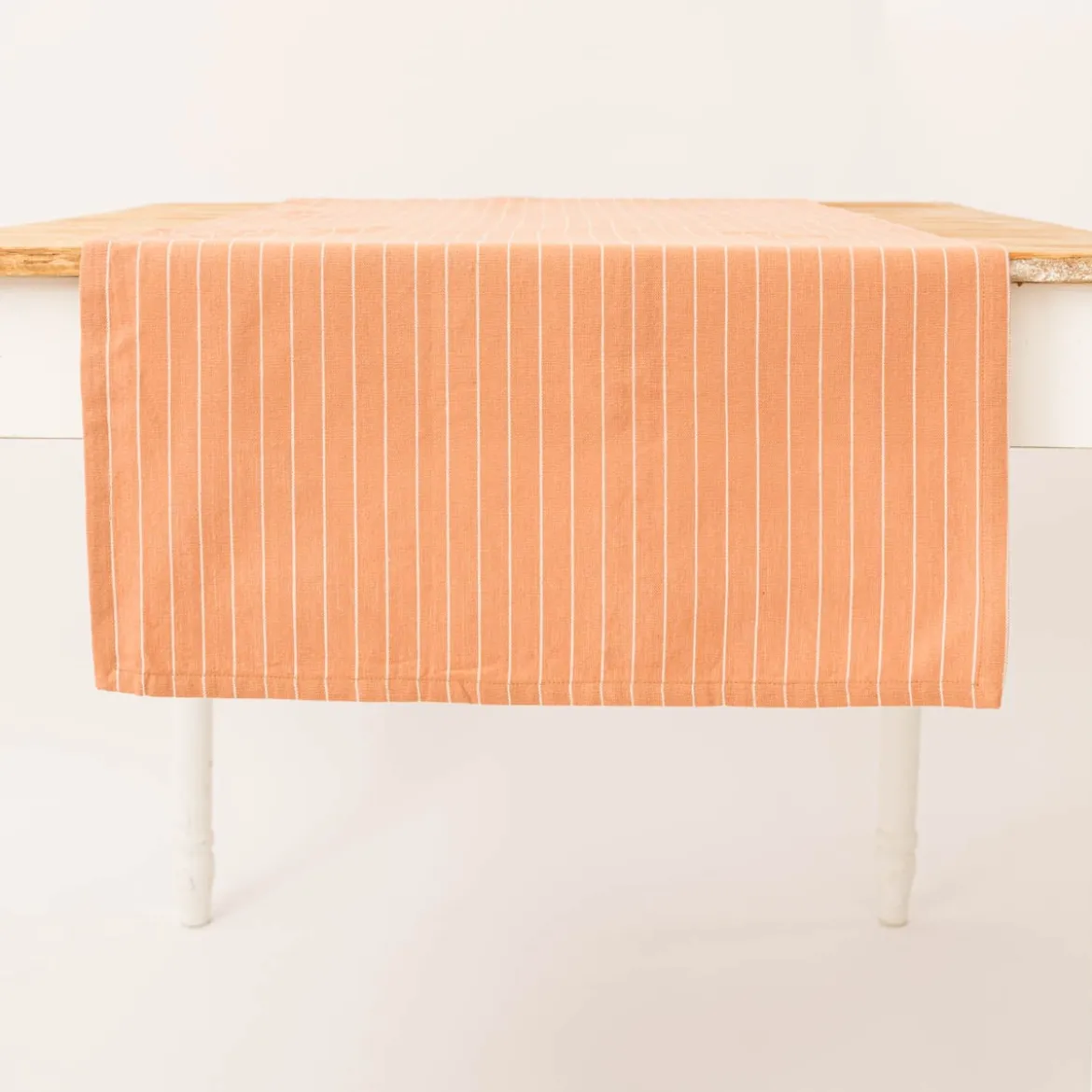 Tischläufer aus Baumwolle gestreift hellbraun weiß 50x140cm von Linen & More