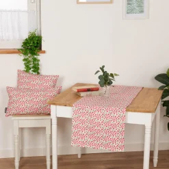 Tischläufer aus Baumwolle mit Mini Blumen weiß pink 40x160cm von SCHÖNER LEBEN.