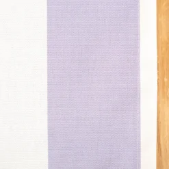 Tischläufer aus Baumwolle mit Streifen flieder ecru 40x160cm von SCHÖNER LEBEN.