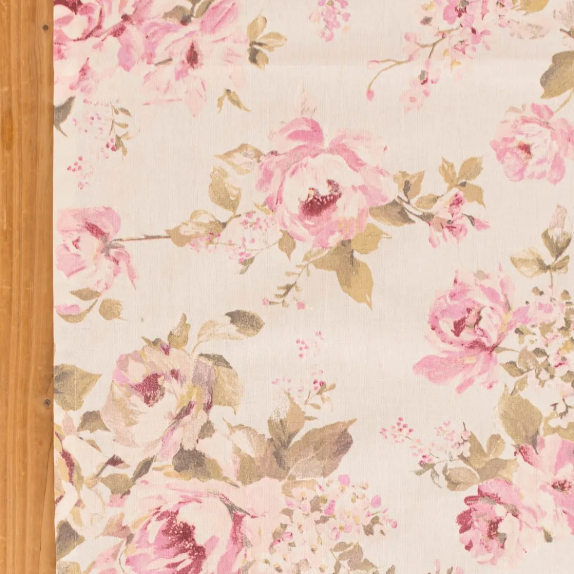 Tischläufer Classic Painted Rose Rosen ecru rosa 40x160cm von SCHÖNER LEBEN.