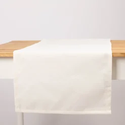 Tischläufer Outdoor Olefina mit Fleckschutz uni Struktur ecru weiß 40x160cm von SCHÖNER LEBEN.
