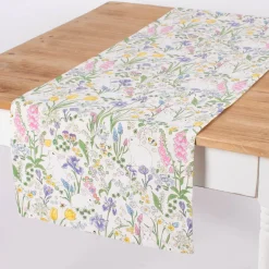 Tischläufer Rabbit Spring Fever Hasen Blumen weiß bunt 40x160cm von SCHÖNER LEBEN.