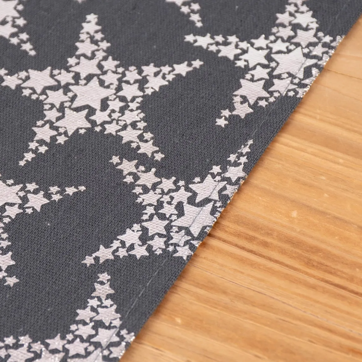 Tischläufer Stars Sterne Foliendruck dunkelgrau silberfarbig 42x150cm