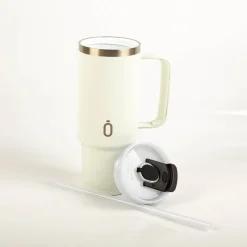 Trinkbecher Runbott Latt 800 Cream mit Henkel 800ml - geschmacksneutral, BPA-frei und auslaufsicher