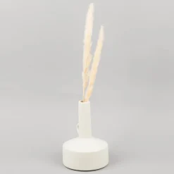 Vase aus Porzellan mit Henkel creme 14x19cm