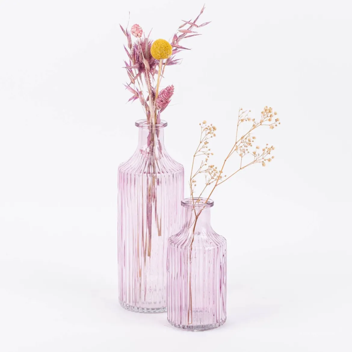 Vase Flaschenform zylinderförmig mit geriffelter Oberfläche transparent lila aus Glas groß oder klein