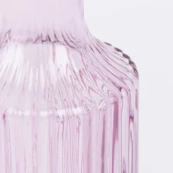 Vase Flaschenform zylinderförmig mit geriffelter Oberfläche transparent lila aus Glas groß oder klein