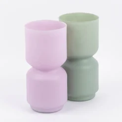 Vase tailliert undurchsichtig einfarbig matt flieder 12x25cm