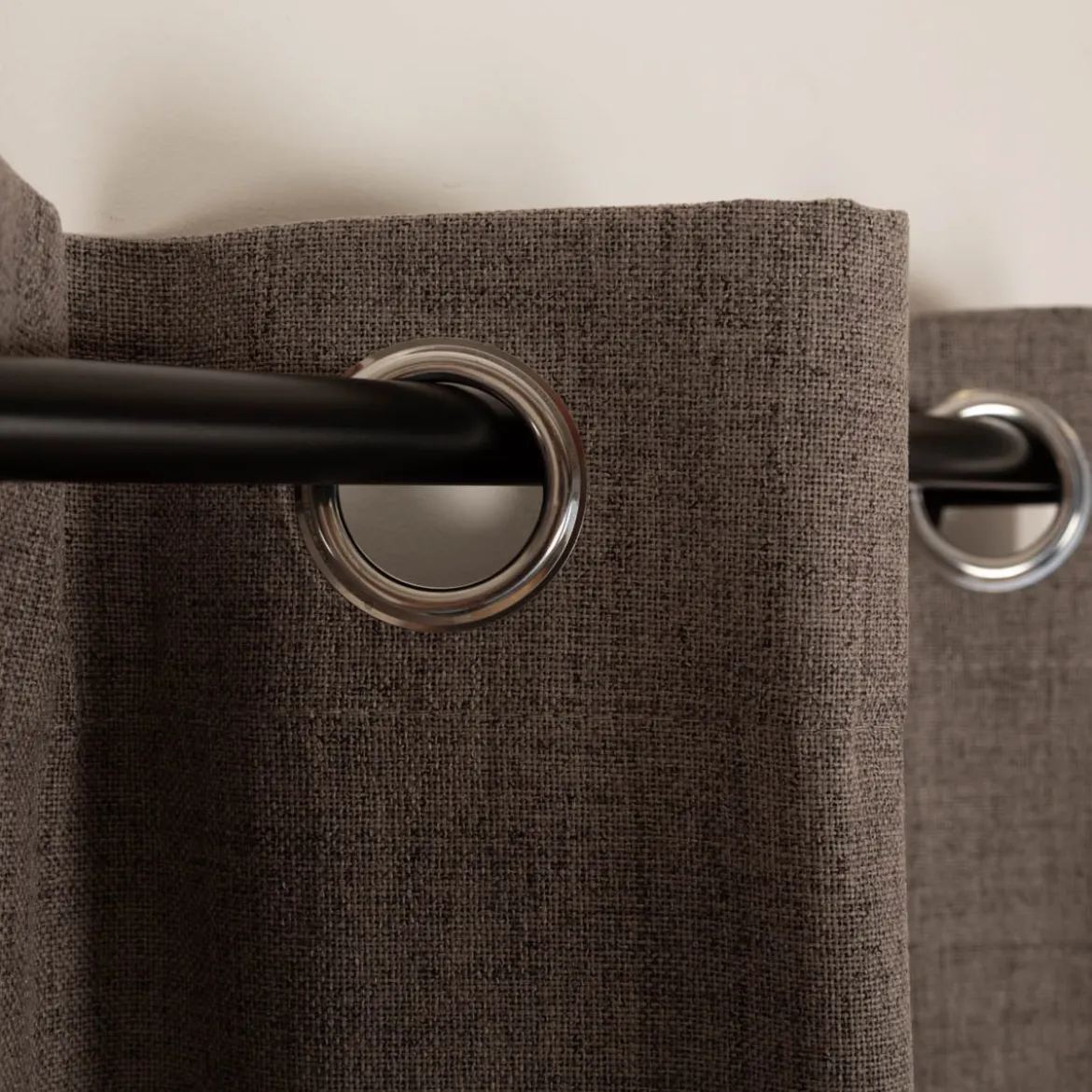 Verdunkelungsvorhang mit Ösen Blackout Thermoisolierung Schallisolierung taupe meliert 140x245cm