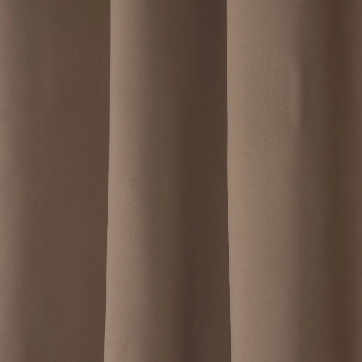Verdunklungsgardine mit Ösenaufhängung einfarbig sandfarben 135x250cm