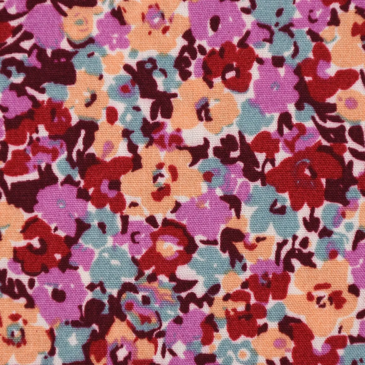 Viskosestoff Bekleidungsstoff Radiance Flowers Alloverblümchen rosa rot 1,45m Breite