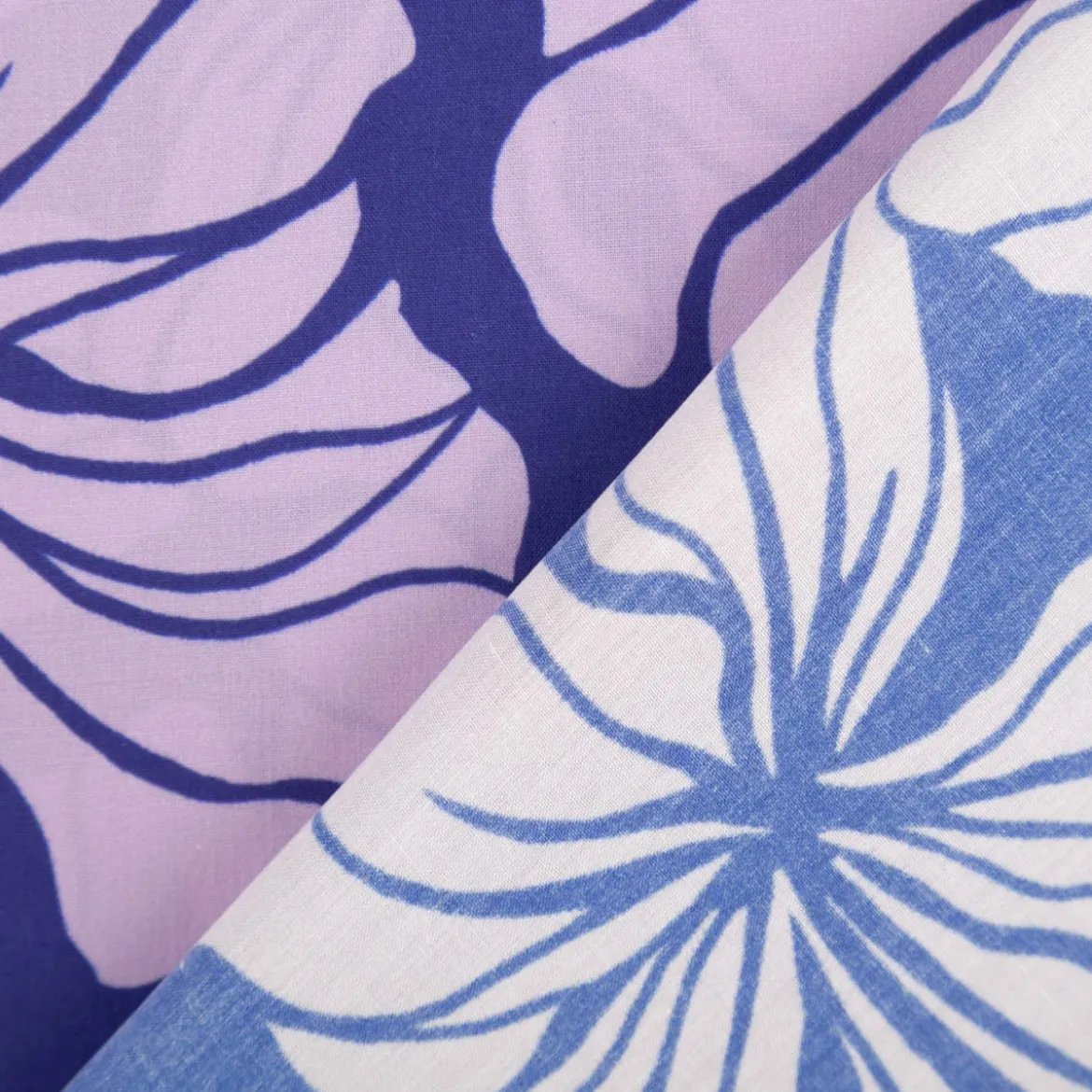 Viskose Stoff Radiance Blüten violett 1,42m Breite