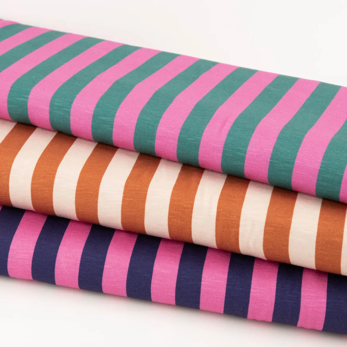 Viskose Stoff Slub Jersey Happy Stripes by Cherry Picking pink dunkelblau von Swafing 1,60m Breite