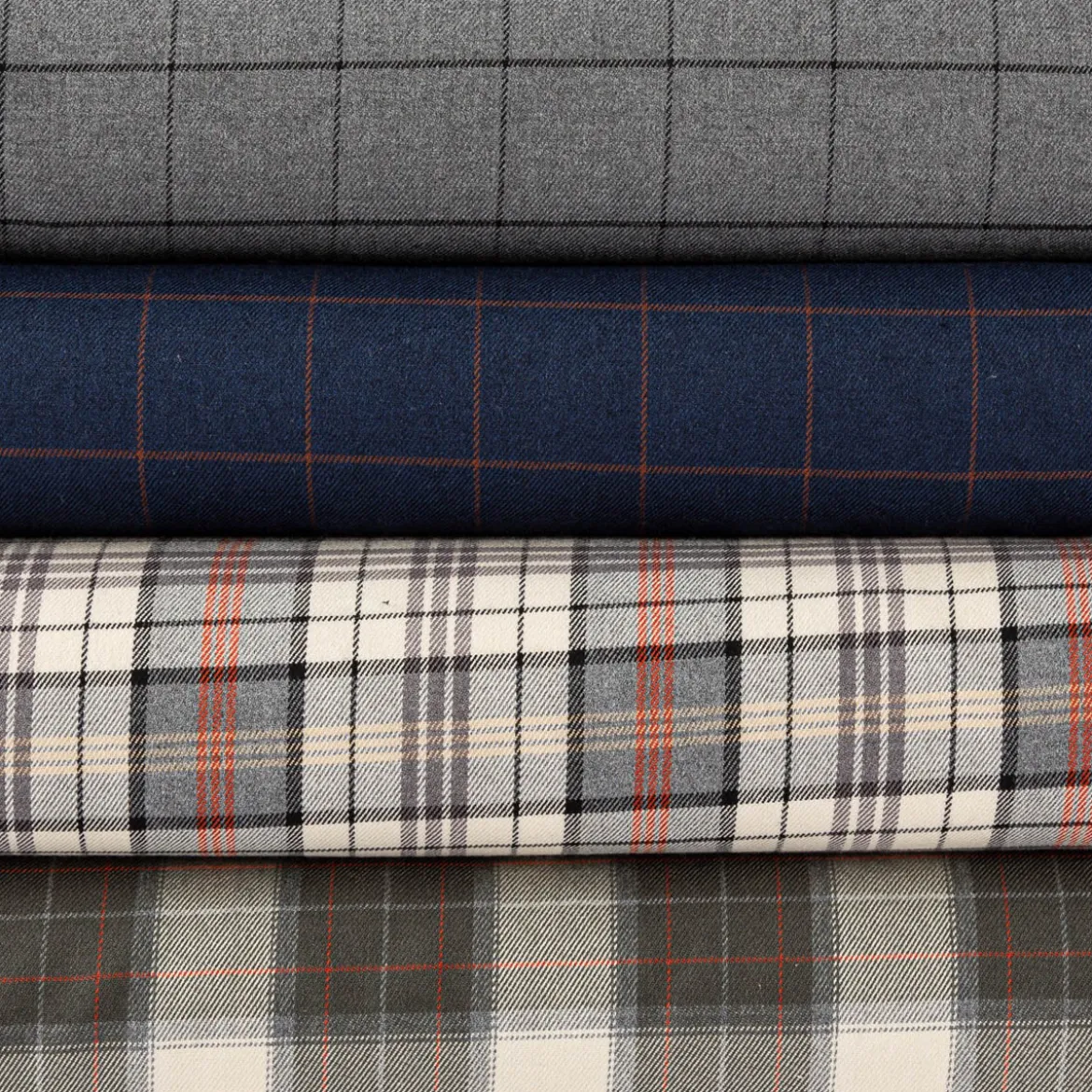 Viskose Stoff Tartan Muster Schottenkaro kariert beige grün rot 1,4m Breite