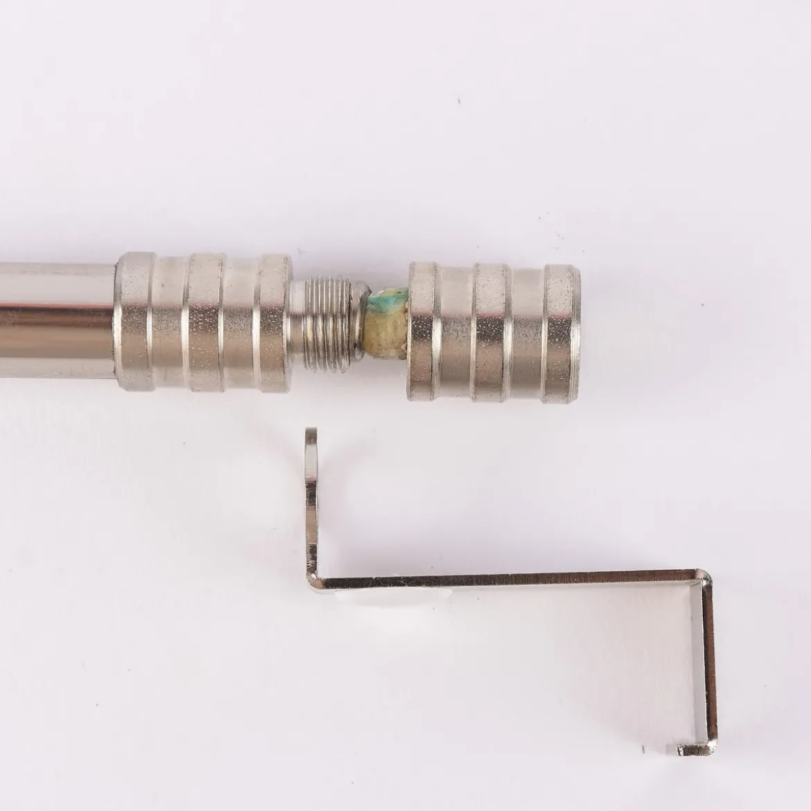 Vitragenstange Spannstange SpannLine mit Spannbügel 15mm tief weiß 50-70cm Ø13mm