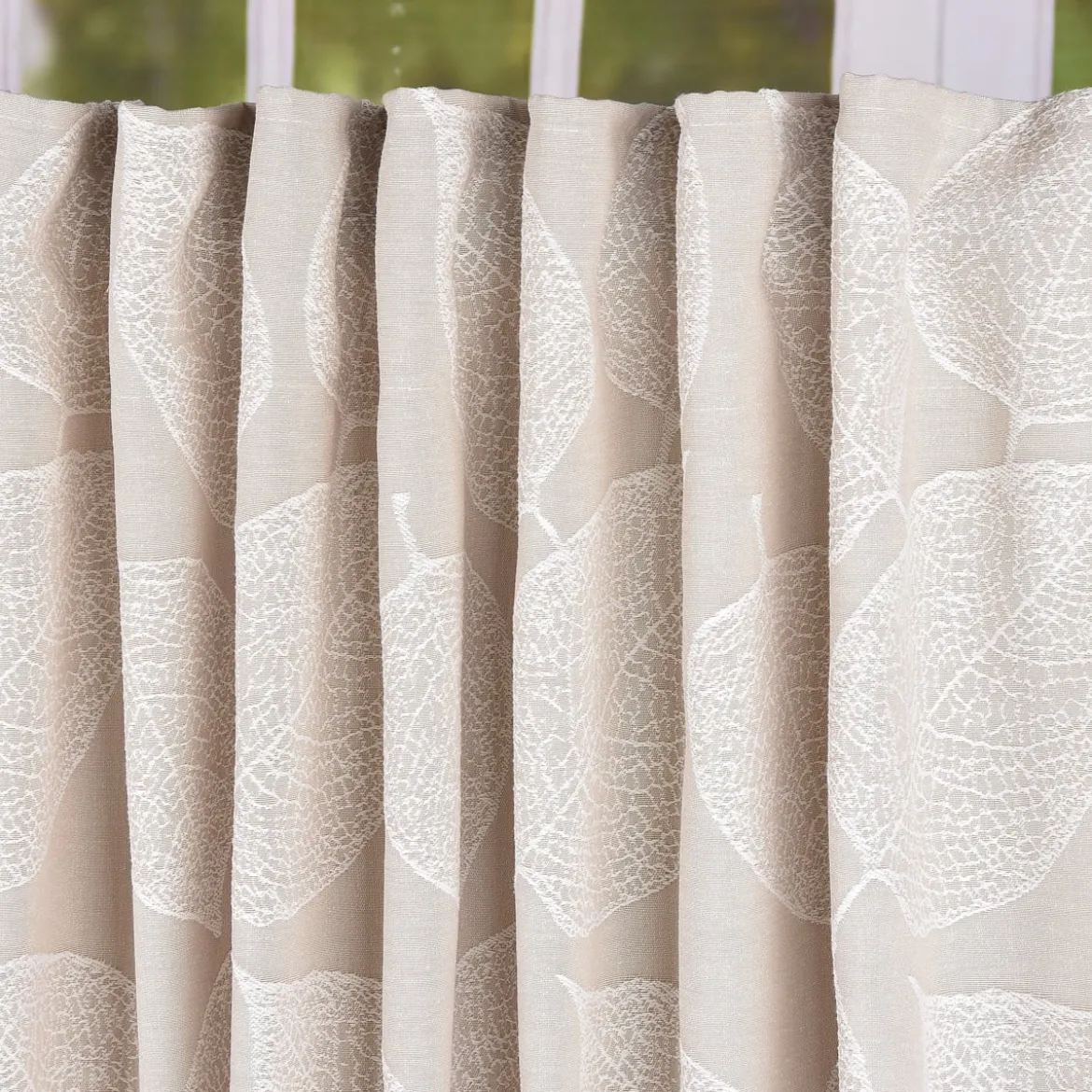 Vorhang Fertiggardine Jacquard mit Schlaufenband Blätter Beige 142x245cm