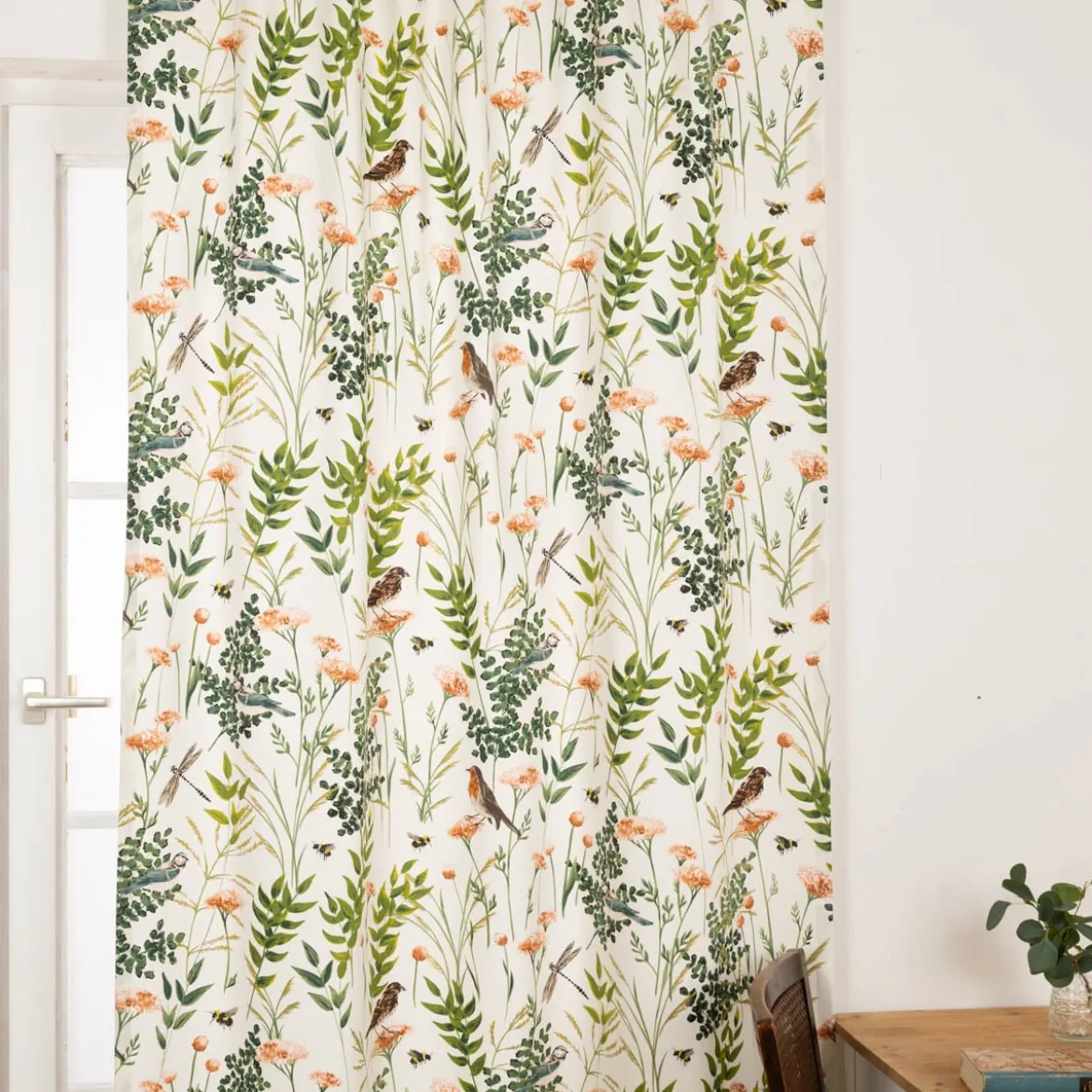Vorhang Gardenia Blush mit Smok-Schlaufenband 245x130cm (HxB) oder Wunschmaß von SCHÖNER LEBEN.