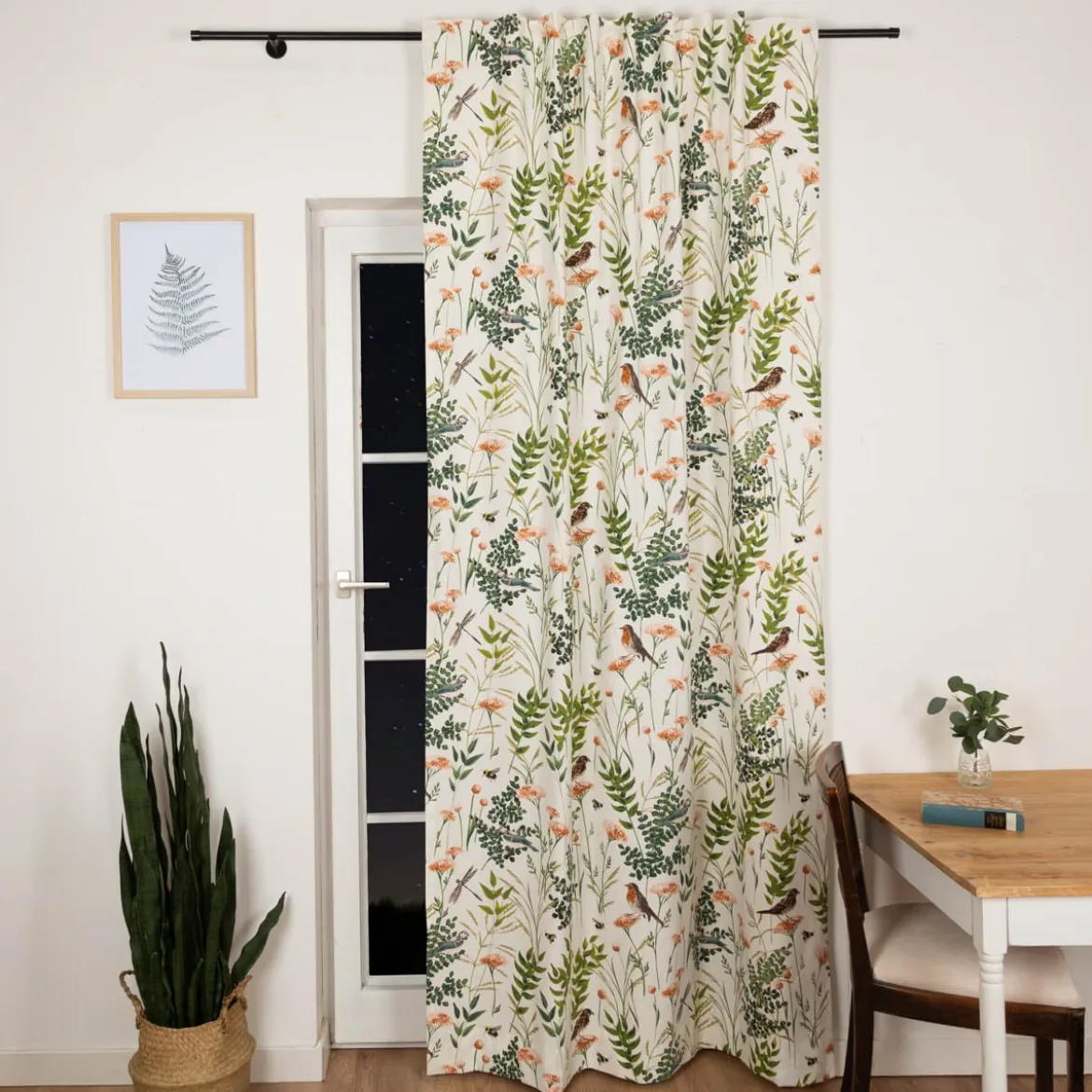 Vorhang Gardenia Blush mit Smok-Schlaufenband 245x130cm (HxB) oder Wunschmaß von SCHÖNER LEBEN.